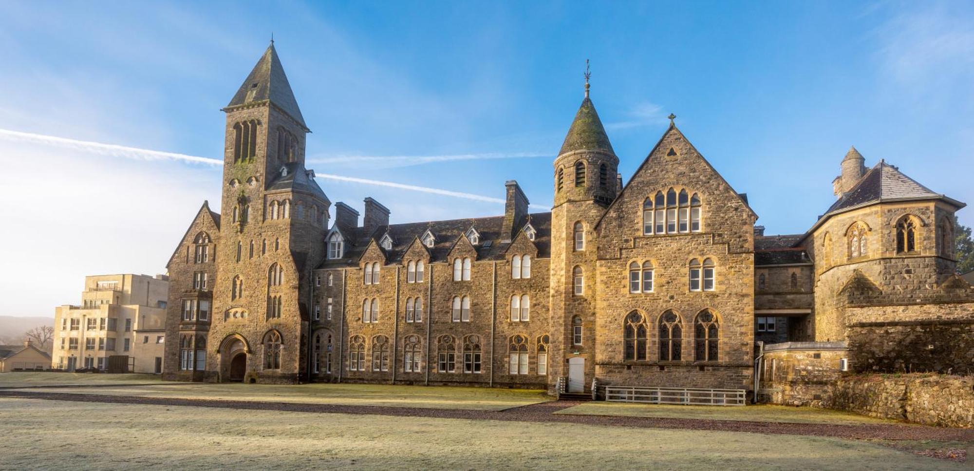 Monastery Apartment With Loch Ness View Fort Augustus Exterior photo